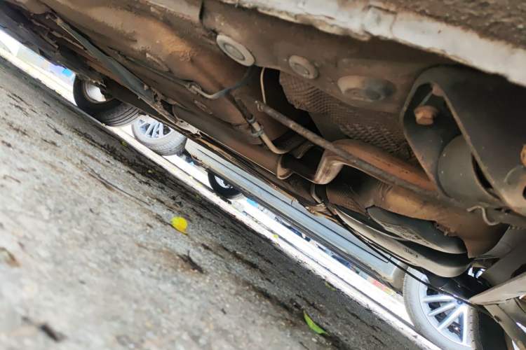 Used Volkswagen Bora 2014 1.6L Automatic Comfort Model Chassis Rear Left