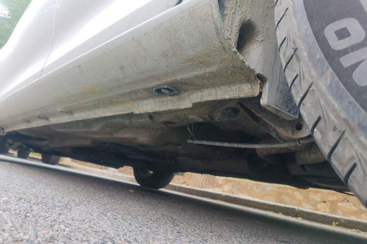Used Volkswagen Bora 2014 1.6L Automatic Fashion Model Chassis Rear Left