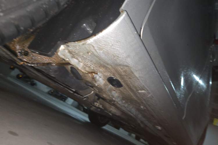 Used Volkswagen Bora 2014 1.6L Manual Comfort Model Chassis Rear Right