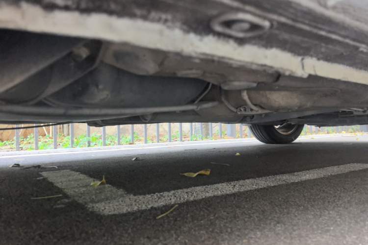 Used Volkswagen Bora 2014 1.6L Automatic Comfort Model Chassis Rear Right