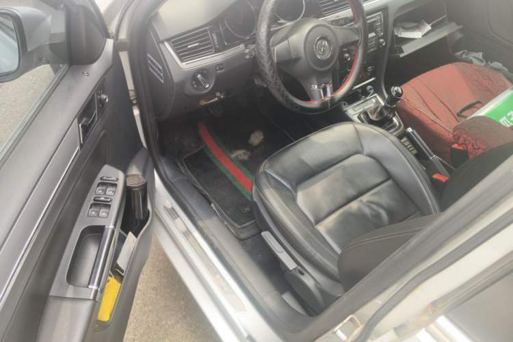 Used Volkswagen Bora 2014 1.6L Manual Comfort Model Driver Seat
