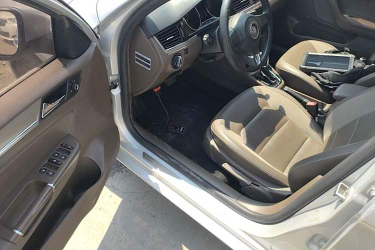 Used Volkswagen Bora 2014 1.6L Automatic Comfort Model Driver Seat
