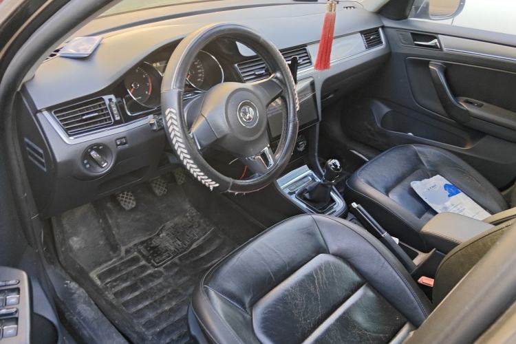 Used Volkswagen Bora 2014 1.6L Manual Comfort Model Driver Seat
