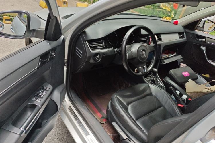Used Volkswagen Bora 2014 1.6L Automatic Comfort Model Driver Seat