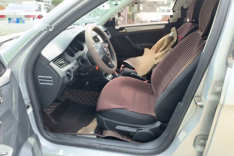 Used Volkswagen Bora 2014 1.6L Automatic Fashion Model Driver Seat