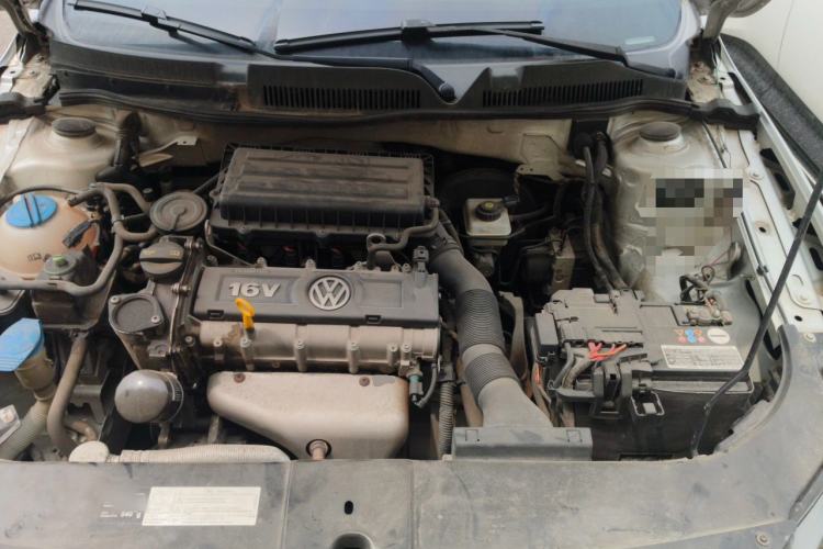 Used Volkswagen Bora 2014 1.6L Manual Comfort Model Engine Bay