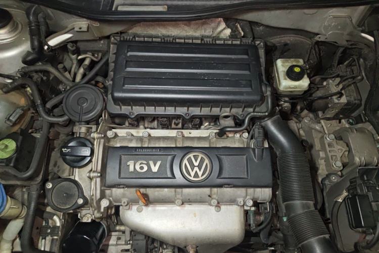 Used Volkswagen Bora 2014 1.6L Automatic Comfort Model Engine Bay