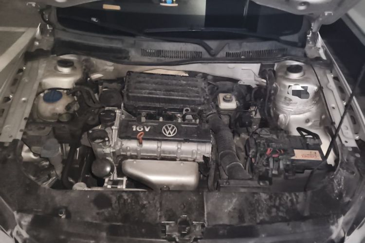 Used Volkswagen Bora 2014 1.6L Automatic Comfort Model Engine Bay