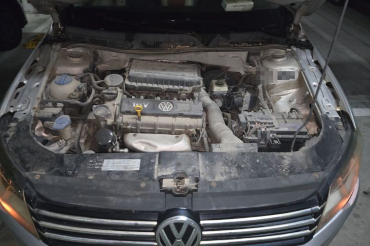 Used Volkswagen Bora 2014 1.6L Manual Comfort Model Engine Bay