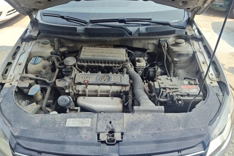 Used Volkswagen Bora 2014 1.6L Automatic Comfort Model Engine Bay