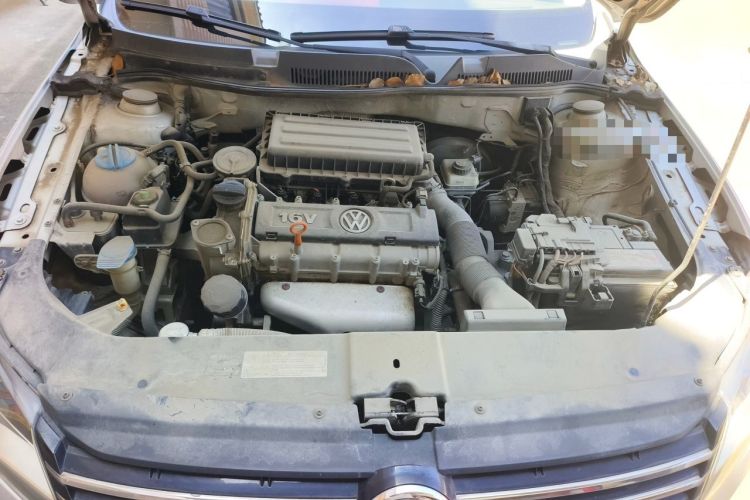 Used Volkswagen Bora 2014 1.6L Manual Comfort Model Engine Bay