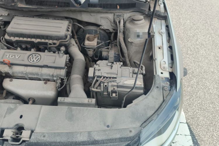 Used Volkswagen Bora 2014 1.6L Automatic Comfort Model Engine Bay Left