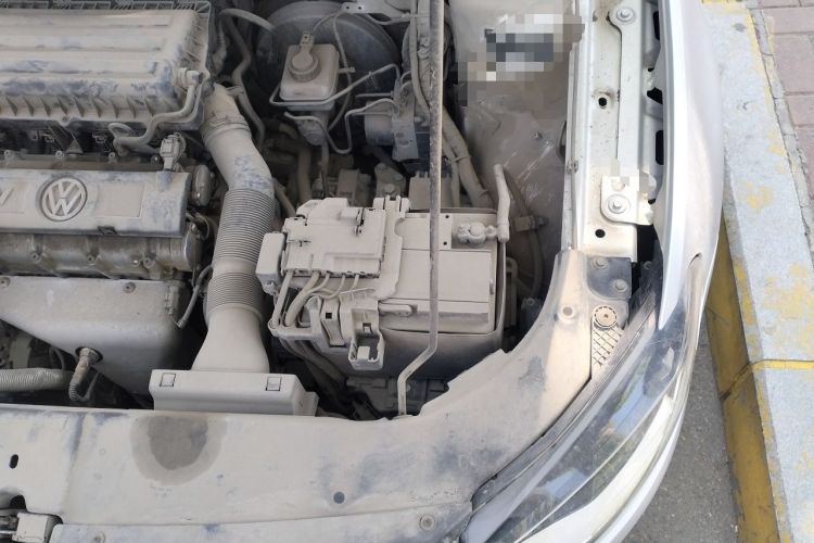 Used Volkswagen Bora 2014 1.6L Automatic Fashion Model Engine Bay Left