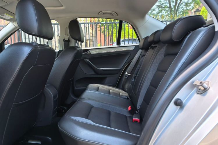 Used Volkswagen Bora 2014 1.6L Automatic Comfort Model Exterior 1