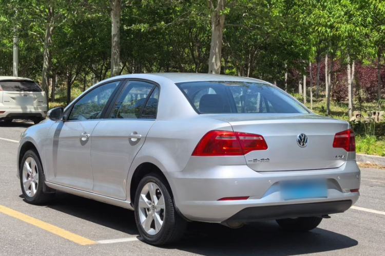 Used Volkswagen Bora 2014 1.6L Automatic Comfort Model Exterior 4