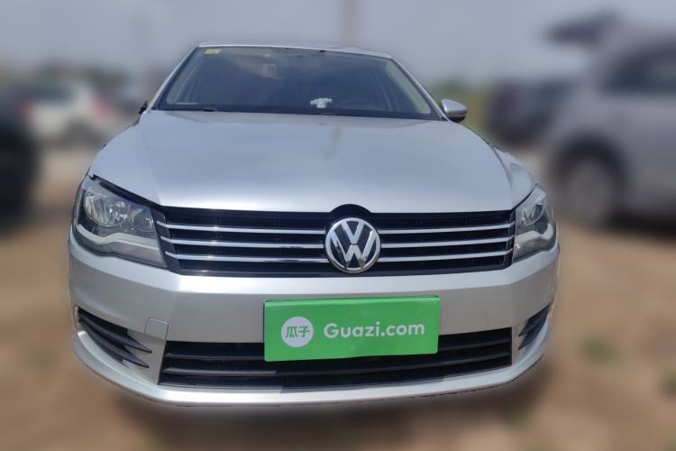 Used Volkswagen Bora 2014 1.6L Manual Fashion Edition Front