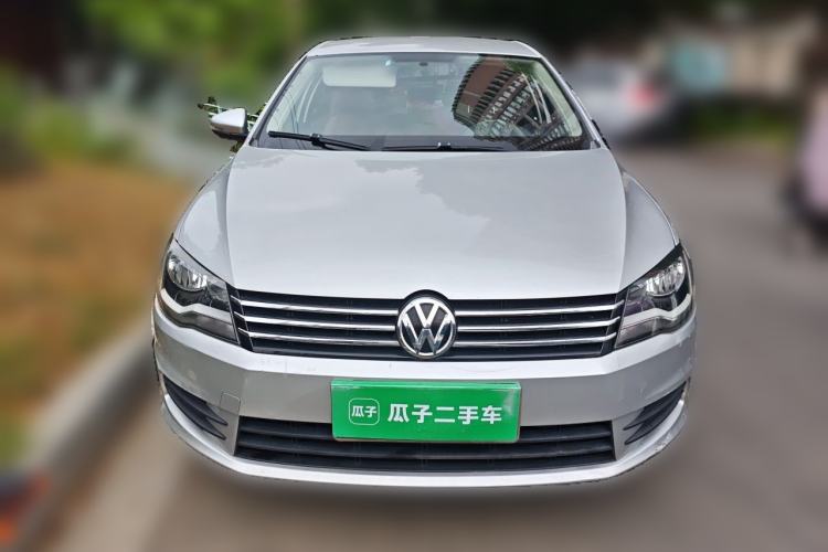Used Volkswagen Bora 2014 1.6L Manual Fashion Edition Front