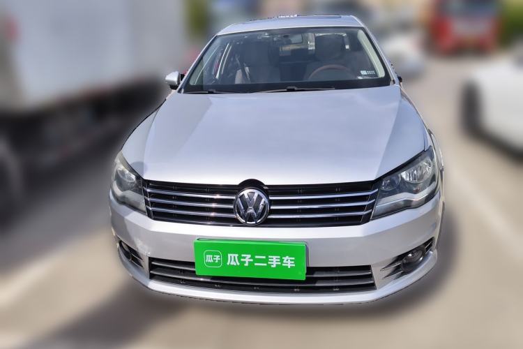 Used Volkswagen Bora 2014 1.6L Manual Comfort Model Front