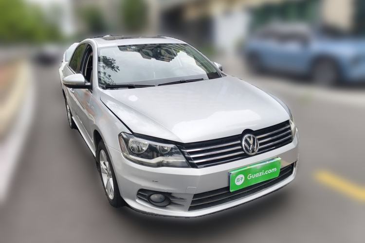 Used Volkswagen Bora 2014 1.6L Automatic Comfort Model Front Right 45 Deg