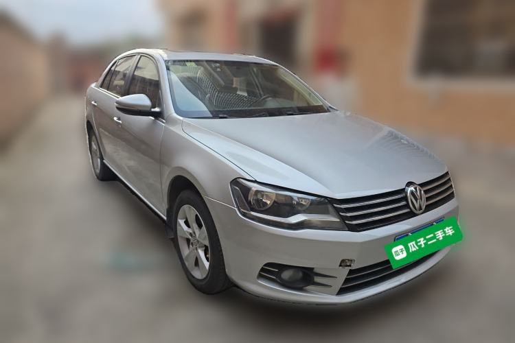 Used Volkswagen Bora 2014 1.6L Automatic Comfort Model Front Right 45 Deg
