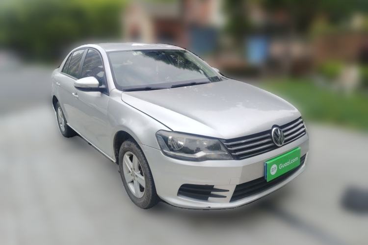 Used Volkswagen Bora 2014 1.6L Automatic Fashion Model Front Right 45 Deg