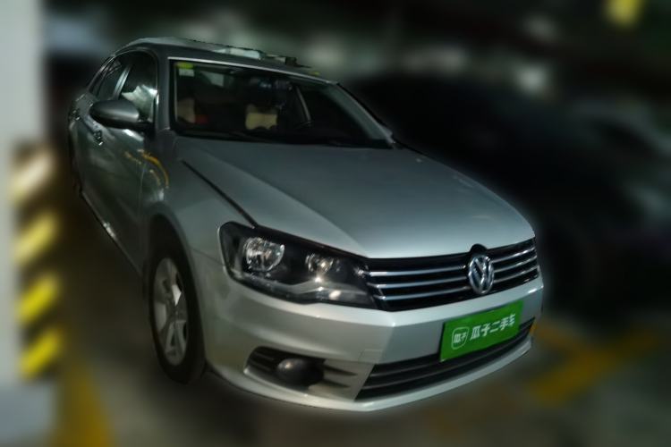 Used Volkswagen Bora 2014 1.6L Automatic Comfort Model Front Right 45 Deg