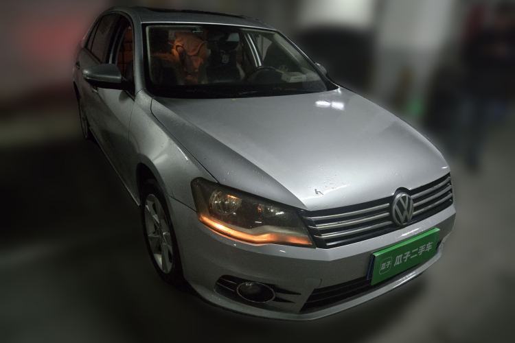 Used Volkswagen Bora 2014 1.6L Manual Comfort Model Front Right 45 Deg