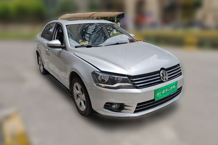 Used Volkswagen Bora 2014 1.6L Automatic Comfort Model Front Right 45 Deg