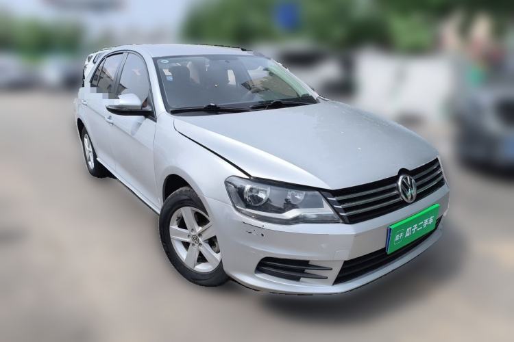 Used Volkswagen Bora 2014 1.6L Automatic Fashion Model Front Right 45 Deg