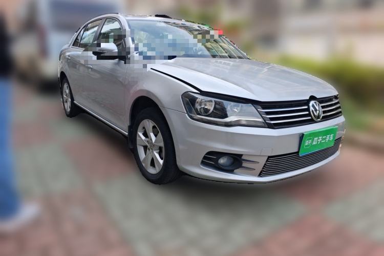 Used Volkswagen Bora 2014 1.6L Automatic Comfort Model Front Right 45 Deg