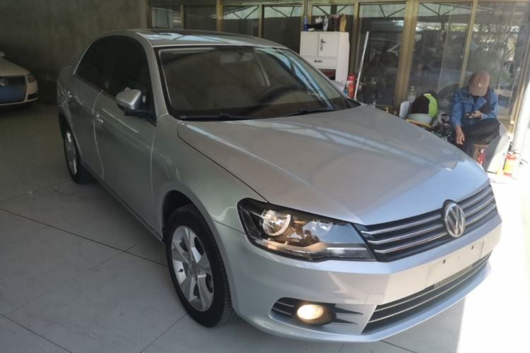 Used Volkswagen Bora 2014 1.4TSI Automatic Comfort Model Front Right 45 Deg