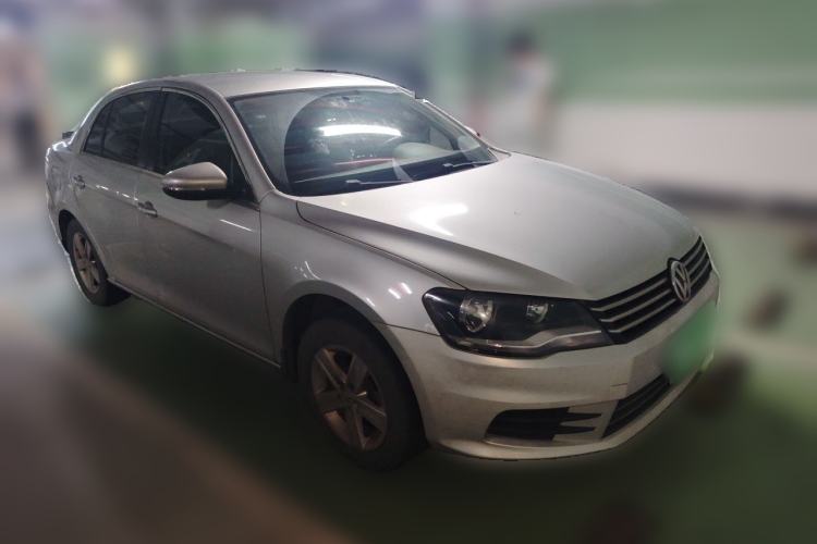 Used Volkswagen Bora 2014 1.6L Manual Fashion Edition Front Right 45 Deg