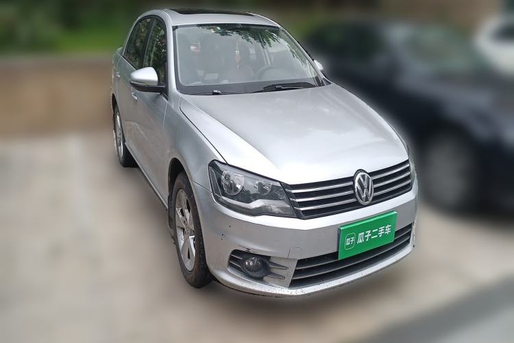 Used Volkswagen Bora 2014 1.6L Automatic Comfort Model Front Right 45 Deg