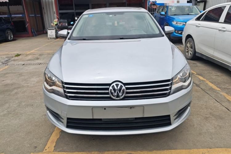 Used Volkswagen Bora 2014 1.6L Automatic Fashion Model Front