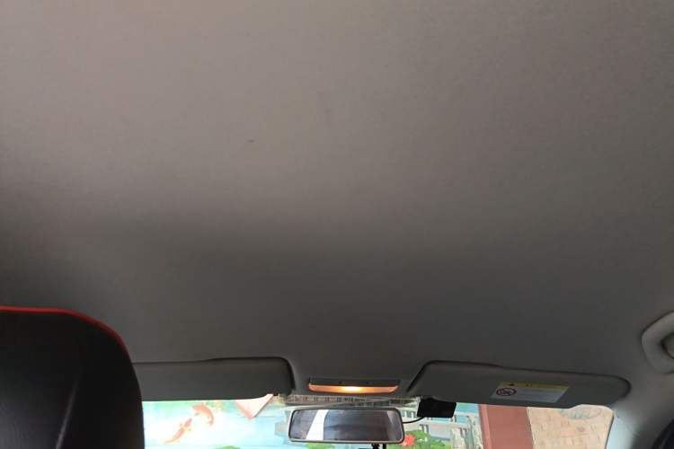 Used Volkswagen Bora 2014 1.6L Manual Fashion Edition Headliner