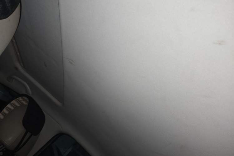Used Volkswagen Bora 2014 1.6L Manual Comfort Model Headliner