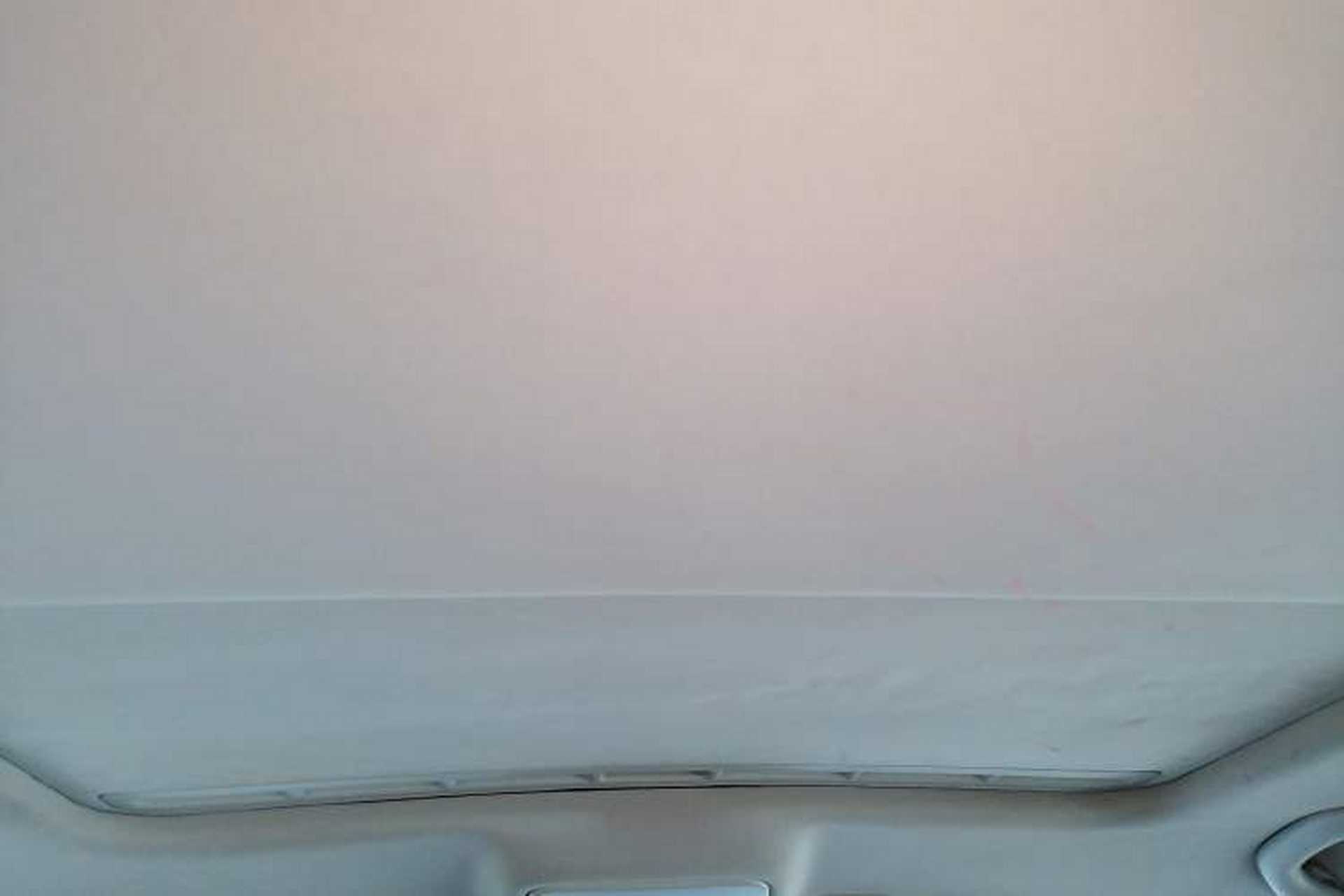 Used Volkswagen Bora 2014 1.6L Manual Comfort Model Headliner