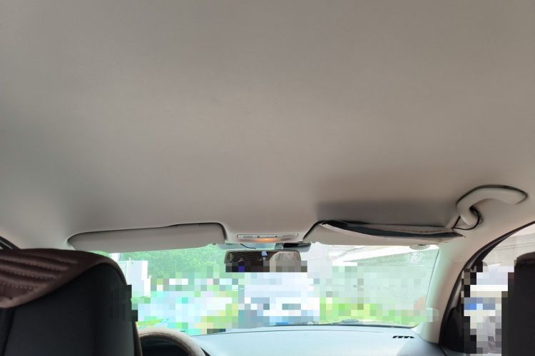 Used Volkswagen Bora 2014 1.6L Automatic Fashion Model Headliner