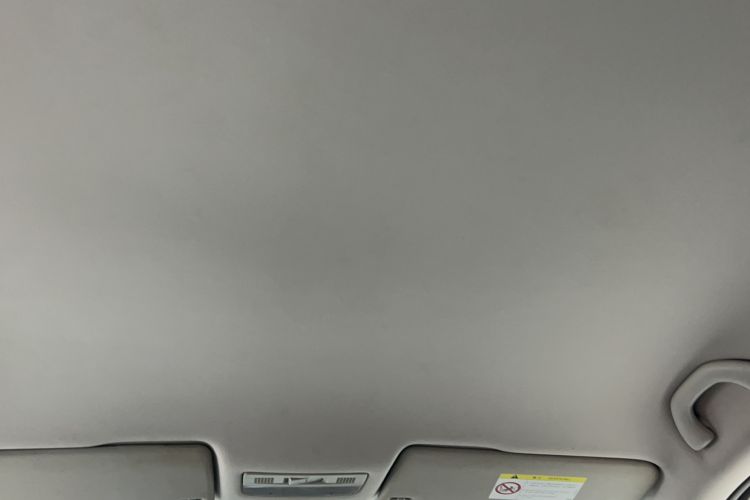 Used Volkswagen Bora 2014 1.6L Manual Fashion Edition Headliner