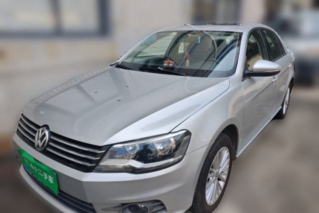 Ojetý Volkswagen Bora 2014 1.6L Automatic Luxury Model