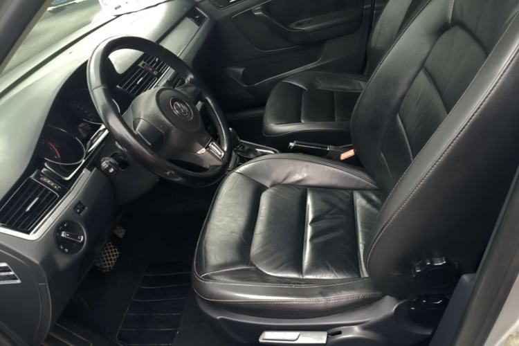 Used Volkswagen Bora 2014 1.6L Automatic Comfort Model Left Front Seat