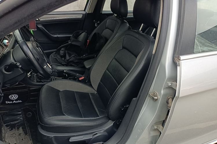 Used Volkswagen Bora 2014 1.6L Automatic Comfort Model Left Front Seat
