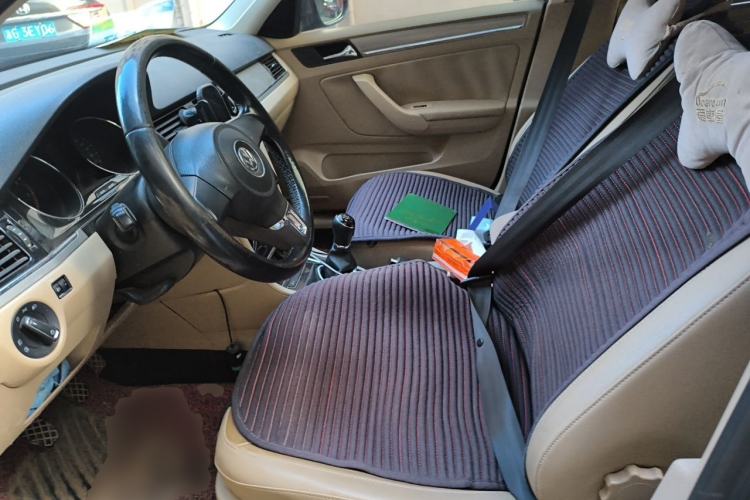 Used Volkswagen Bora 2014 1.6L Manual Comfort Model Left Front Seat