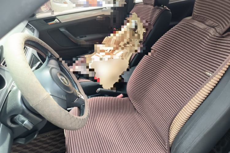 Used Volkswagen Bora 2014 1.6L Automatic Fashion Model Left Front Seat