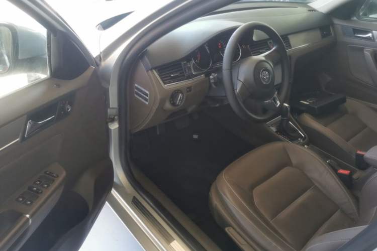 Used Volkswagen Bora 2014 1.4TSI Automatic Comfort Model Left Front Seat
