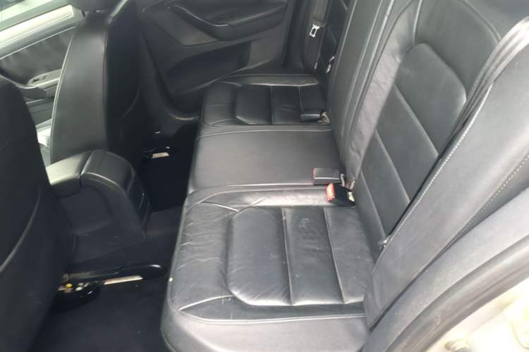 Used Volkswagen Bora 2014 1.6L Automatic Comfort Model Left Rear Seat