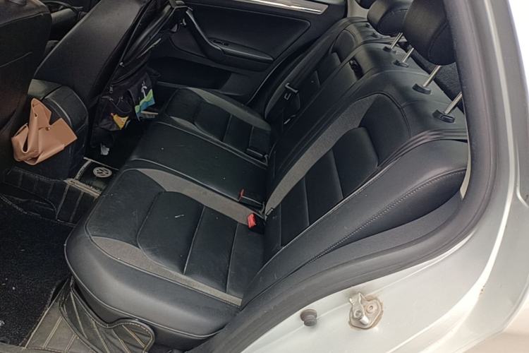 Used Volkswagen Bora 2014 1.6L Automatic Comfort Model Left Rear Seat