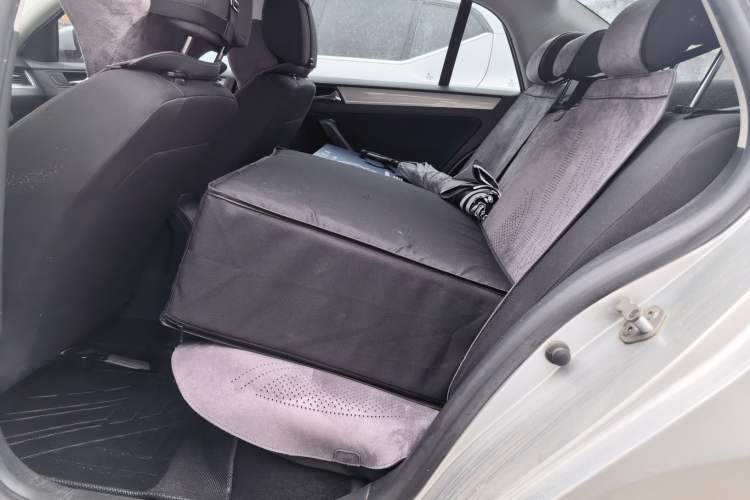 Used Volkswagen Bora 2014 1.6L Manual Fashion Edition Left Rear Seat