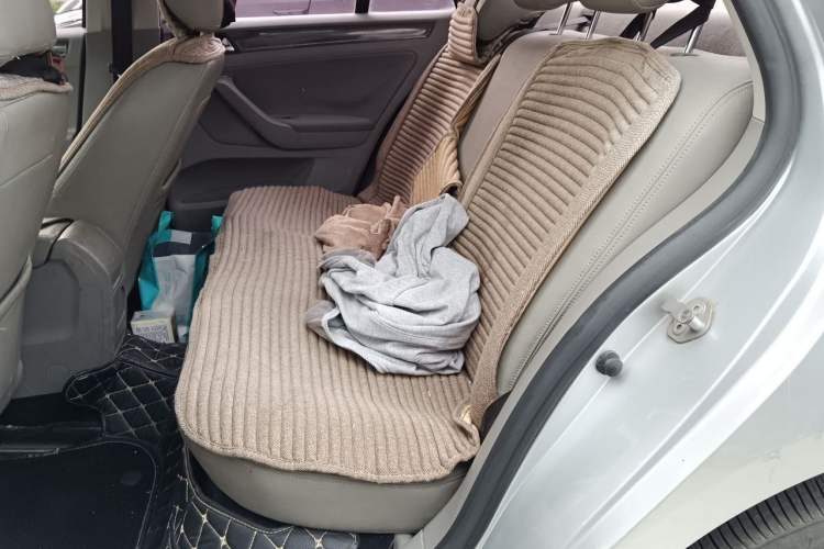 Used Volkswagen Bora 2014 1.6L Manual Fashion Edition Left Rear Seat