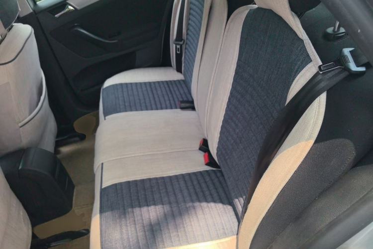 Used Volkswagen Bora 2014 1.6L Automatic Fashion Model Left Rear Seat